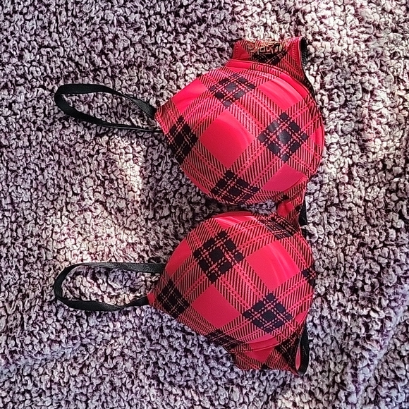 Victoria's secret pink bra - Picture 1 of 3